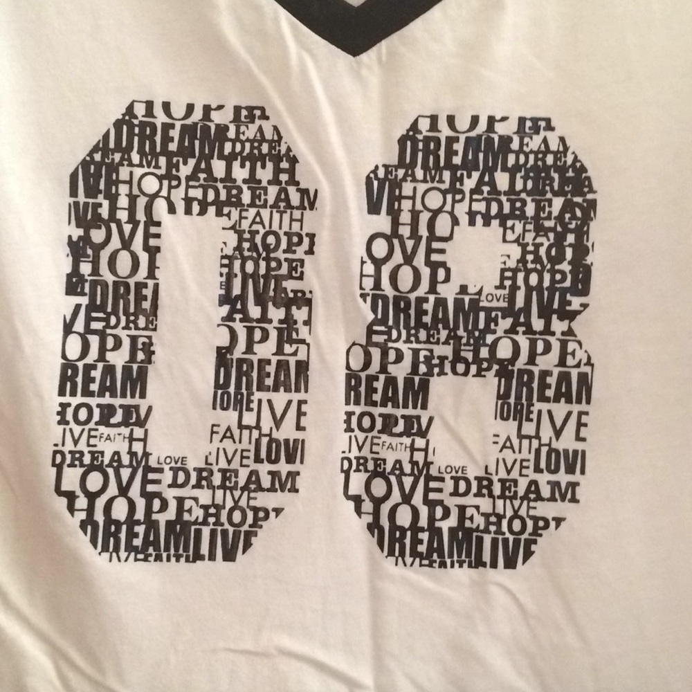 Nice tee - Picture 2 of 3